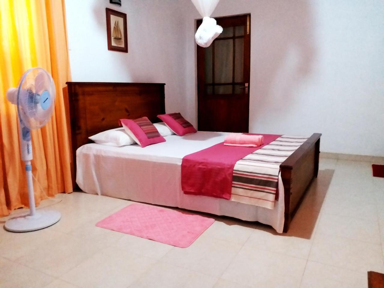 Unique Villa Kandy Buitenkant foto
